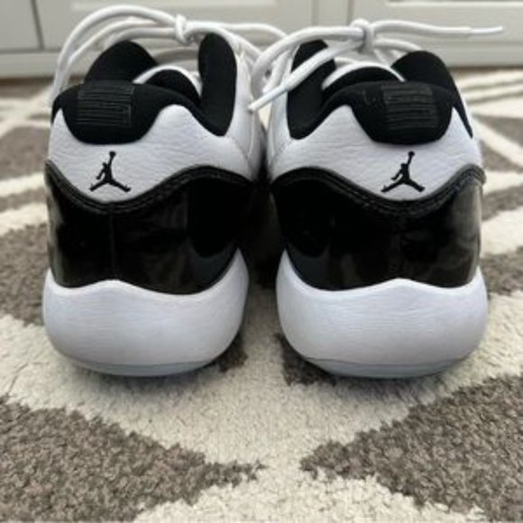 2019 Jordan Low Golf Concord Shoes main image 4